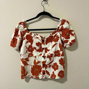 NWT Floral Crop Top